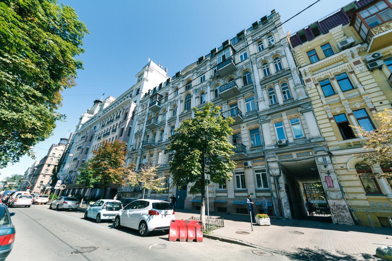Vip Apartment Near Kreschatyk, 31А Pushkinska Street Kiev Exterior foto