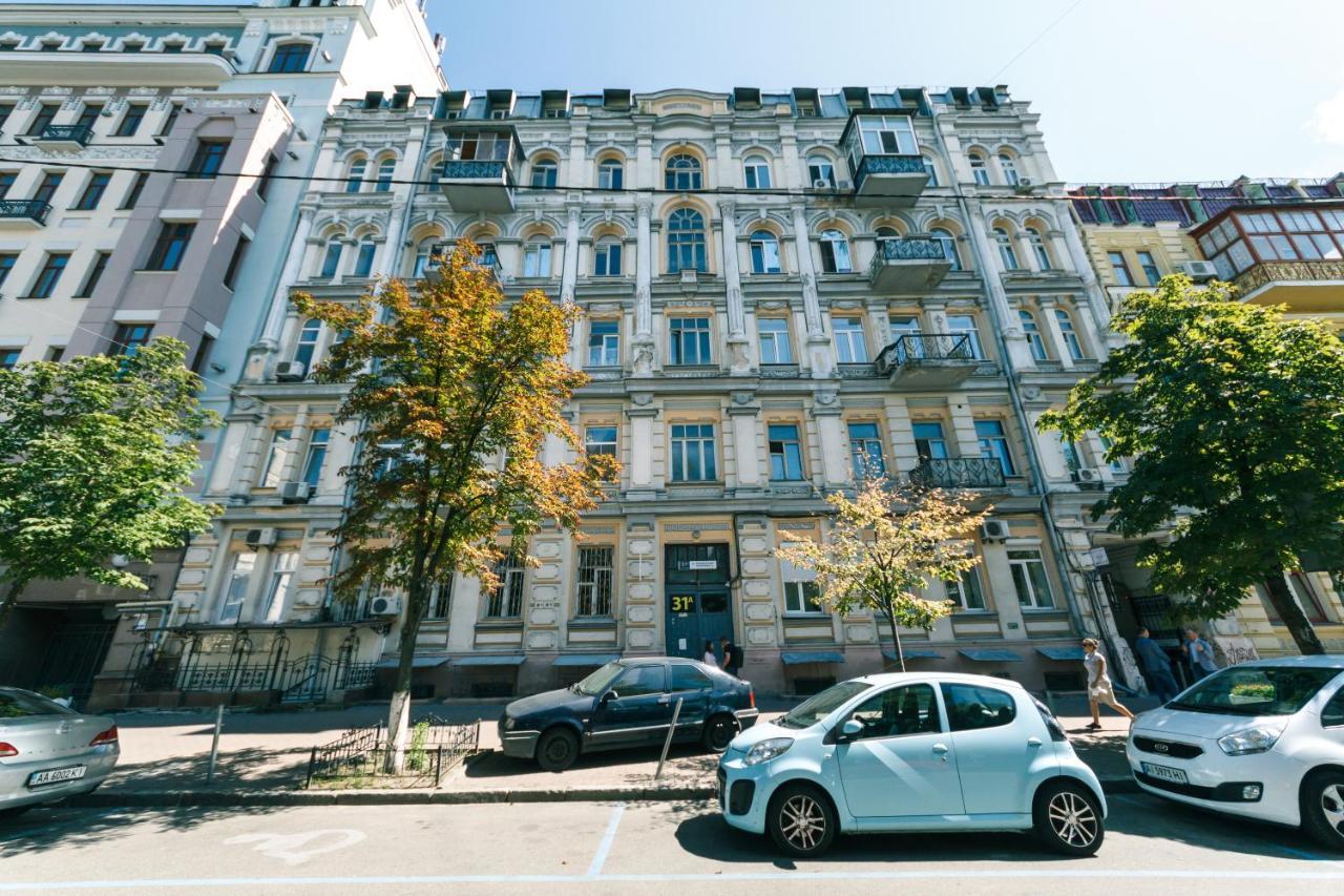 Vip Apartment Near Kreschatyk, 31А Pushkinska Street Kiev Exterior foto